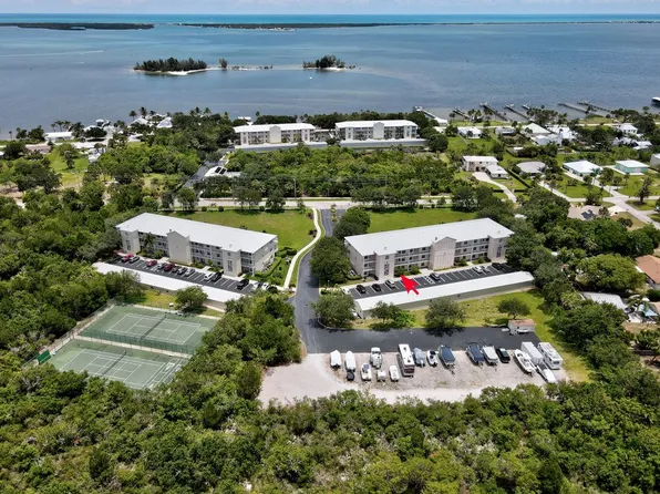 13530 Mystic Dr #106-A-6, Sebastian, FL 32958
