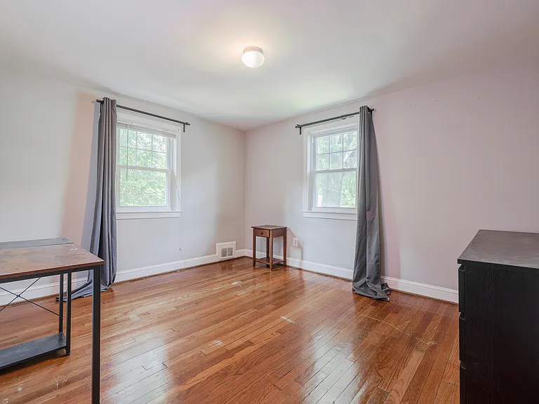 4603 Guilford Pl — Photo 25