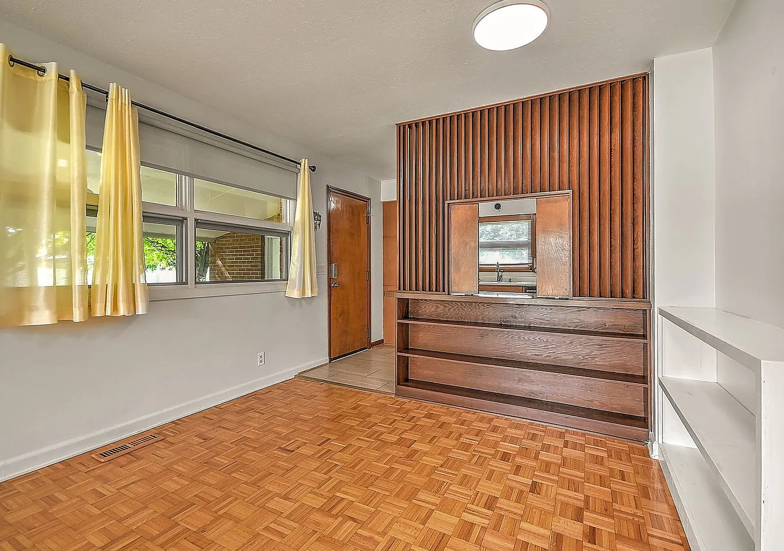 Great One Level Home in Greenacres — Photo 3