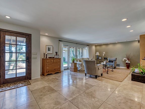 5th image of 5635 E Lincoln Dr #39