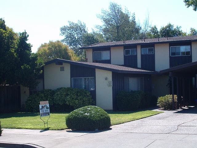 1st image of 885 Paul Ave
