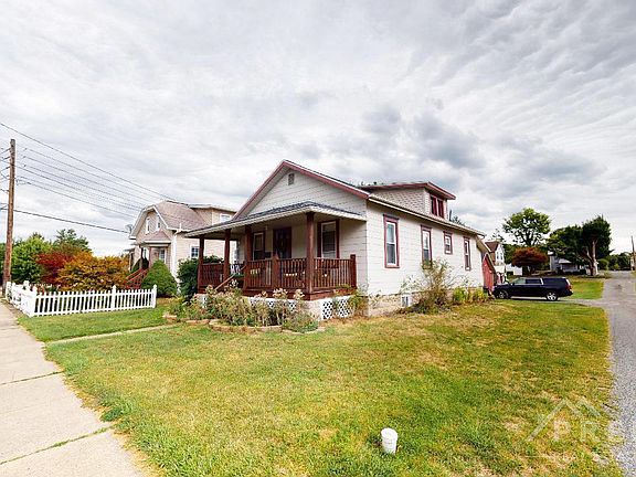 2nd image of 532 N Washington St