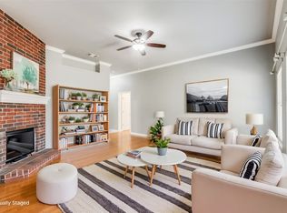 217 D Lynne St, Aubrey, TX 76227