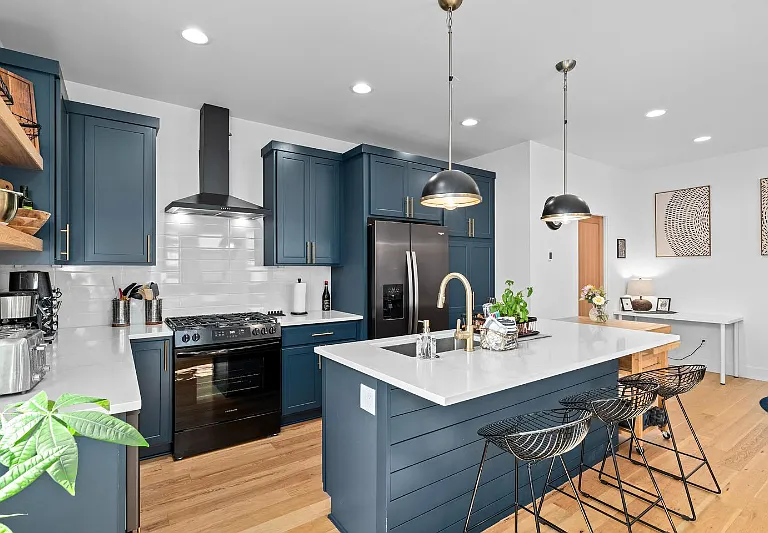 7720 S Macadam Ave #32 — Photo 11