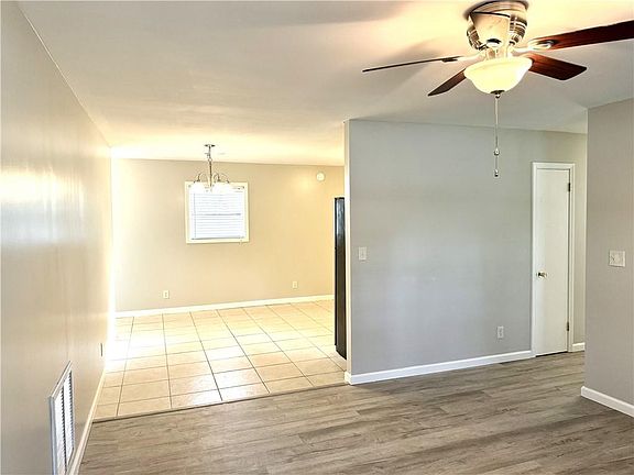 5th image of 1011 Dilworth St