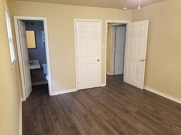 5th image of 6411 Beauclair Dr