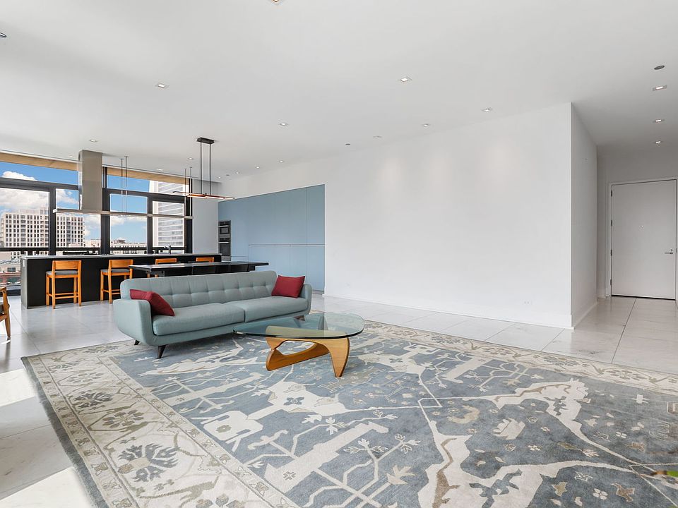 400 W Huron St Chicago, IL, 60654 Apartments for Rent Zillow