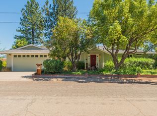 3600 Scenic Dr, Redding, CA 96001