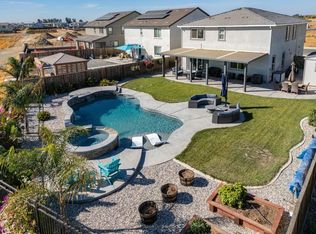 8114 Angsley Dr, Elk Grove, CA 95757