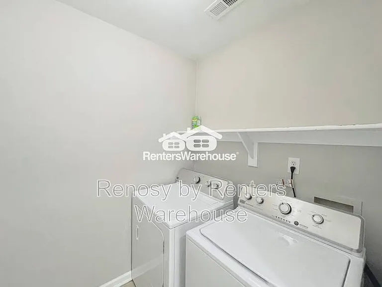 617 Lord Nelson Ct — Photo 15