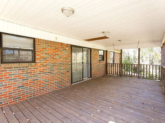 5th image of 1429 Heflin Ave W