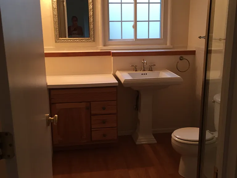 3236 Camelot Dr — Photo 18