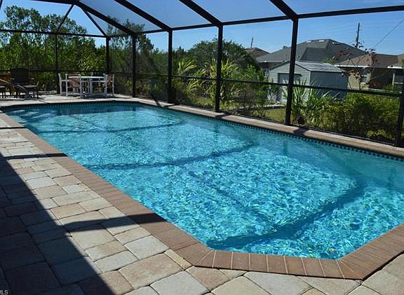 4th image of 428 Willowbrook Dr