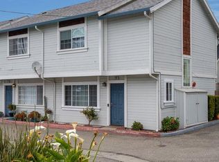 205 Clifton Rd, Pacifica, CA 94044