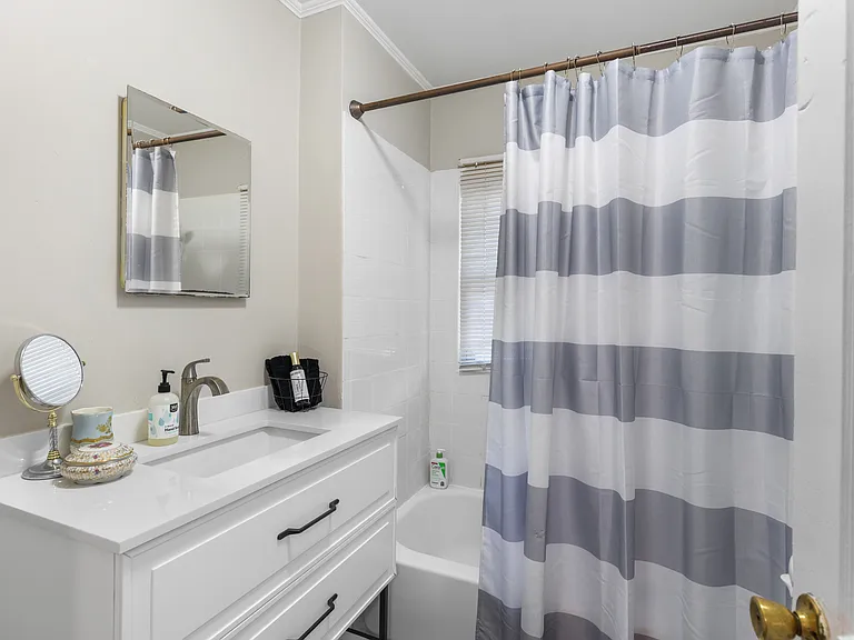 47 Lakeview Ter — Photo 10