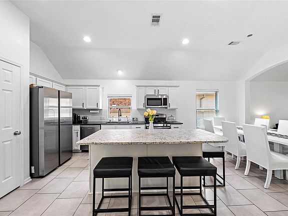 5th image of 21411 Gable Meadows Ln