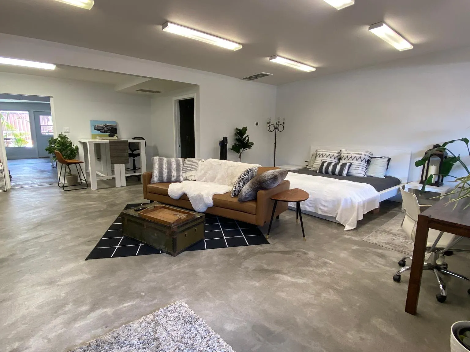 1 bed, 1458 sqft, $3,700 — Photo 4