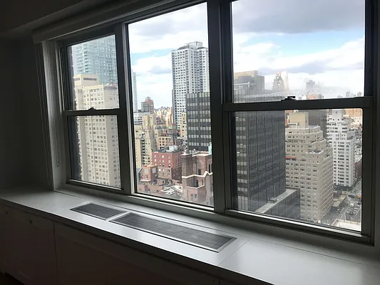 Rented by NY NY Condo, Inc | media 8