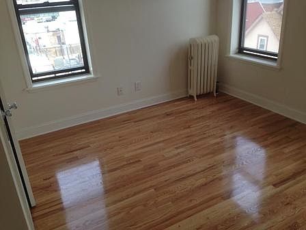 2nd image of 37 Bay 26th St APT D7