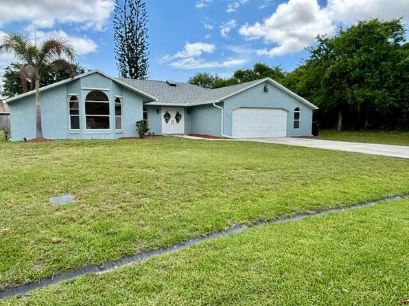 1417 SE Portillo Road, Port St Lucie, FL 34952