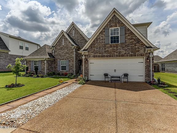3rd image of 3173 Magnolia Bloom Dr
