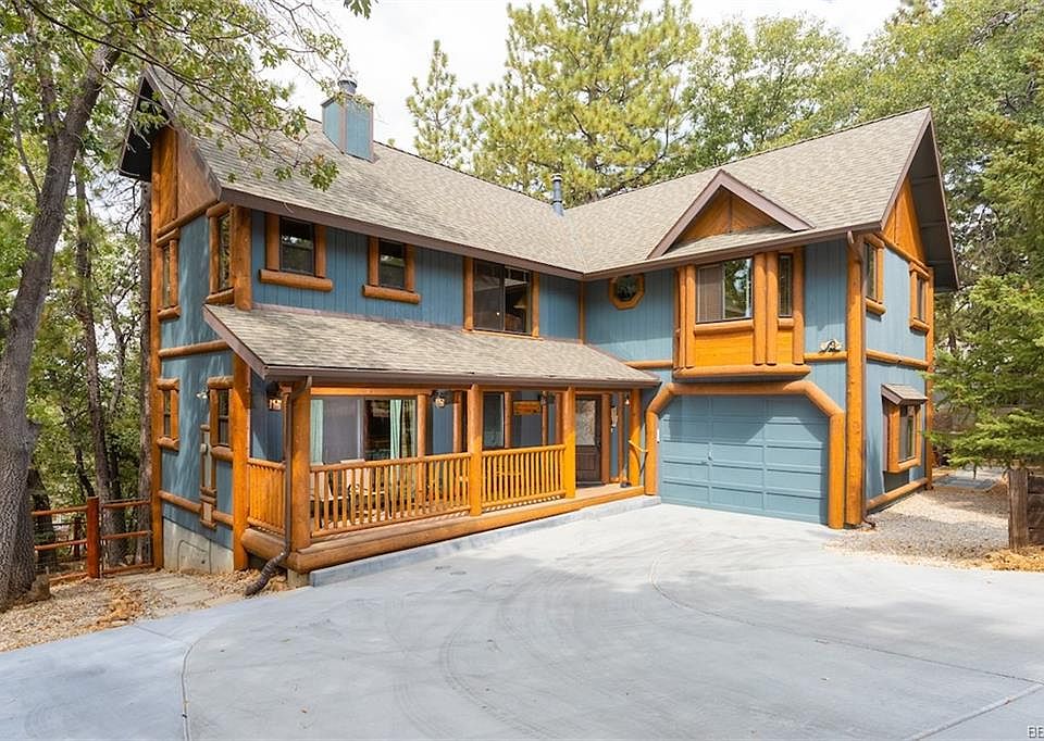 1st image of 1390 La Crescenta Dr