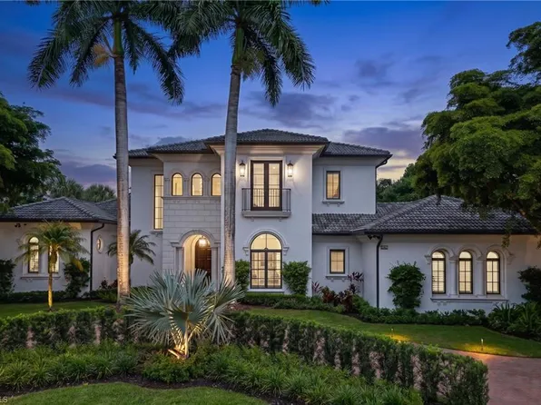 1609 Chinaberry WAY, NAPLES, FL 34105