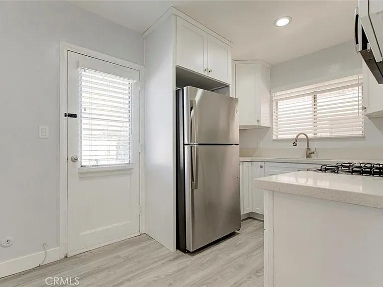 1835 N Alexandria Ave #10 — Photo 15