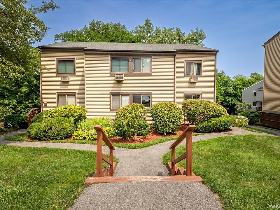 1st image of 501 Village Drive