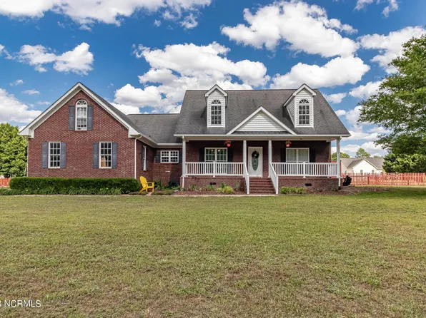100 Prior Lane, Pikeville, NC 27863
