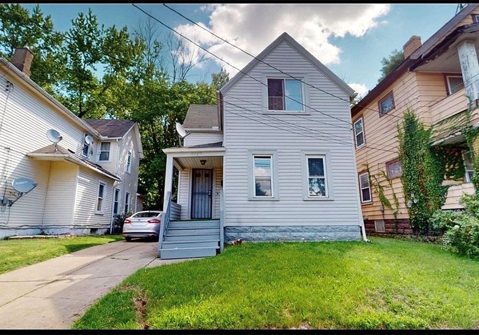 1st image of 4089 E 74th St