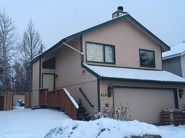 4321 Ambler Circle