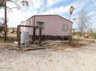 43561 Plomosa Rd, Bouse, AZ 85325