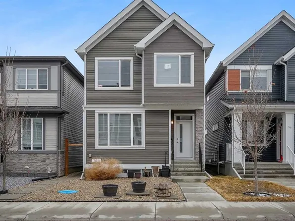 32 N Seton Row SE, Calgary, AB T3M 3L7