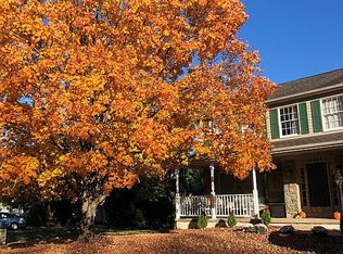 12607 Bridoon Ln, Reston, VA 20191