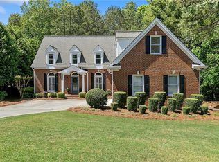2135 Whittingham Ct, Roswell, GA 30075