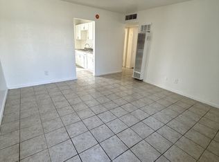 1110 4th St #12, Bakersfield, CA 93304
