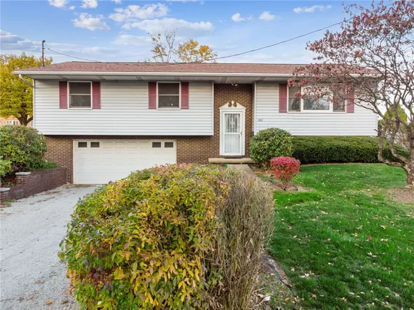 502 Hemlock St, Mount Pleasant, PA 15666