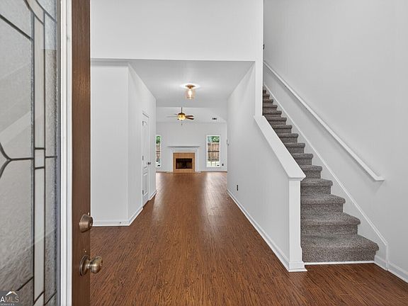 5th image of 4003 Grandover Dr
