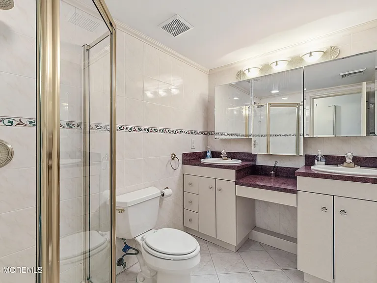 3 Cypress Ave — Photo 16