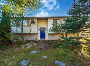 78 Chelsea Rd, Wappingers Falls, NY 12590