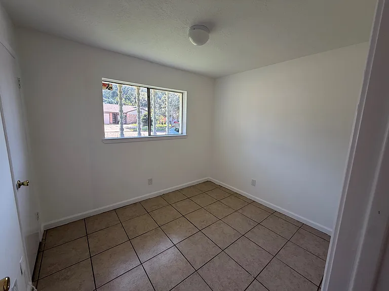 5147 Ridgeton Dr — Photo 9