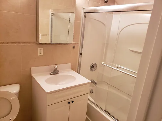 Rented by US # 1 Realty | media 35