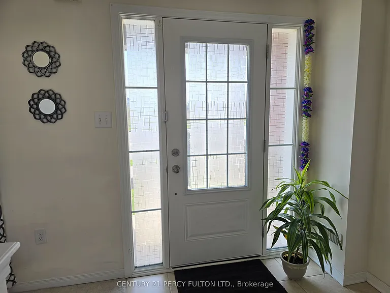 1389 Salem Rd N — Photo 20