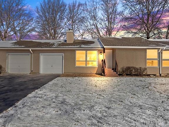 2nd image of 10854 Rosehill Rd