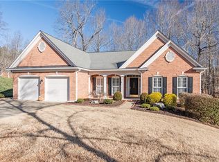 1220 Ellingham Ct, Cumming, GA 30041