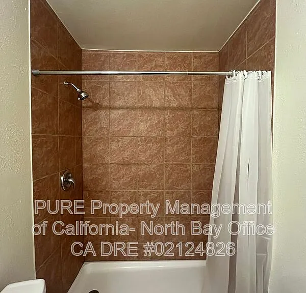 2555H W Steele Ln — Photo 12