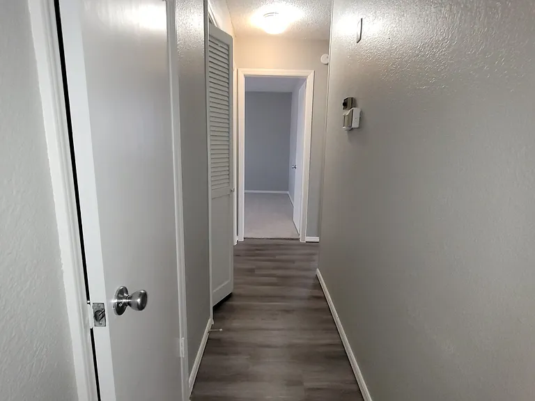 1219 W Boston Pl S — Photo 11
