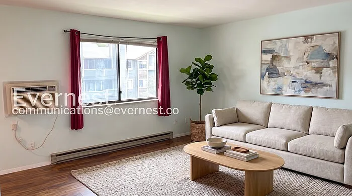 2 bed, 1.0 bath, 966 sqft, $1,297 — Photo 2