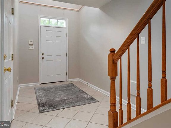 4th image of 2433 Jostaberry Way